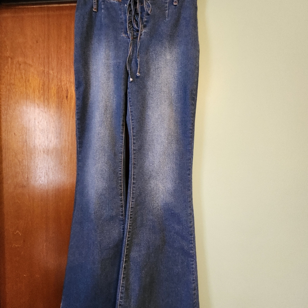 Windsor, Classic Blue Women's Bell Bottom Jeans, Size Med.